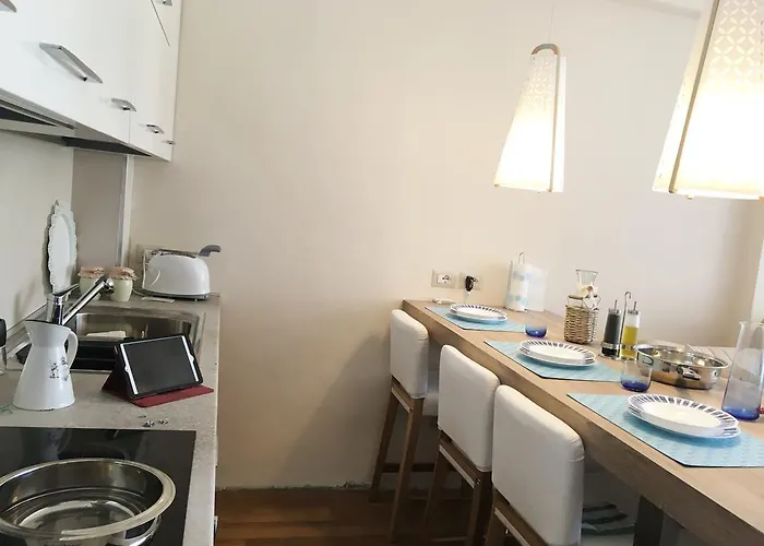 Apartment West *