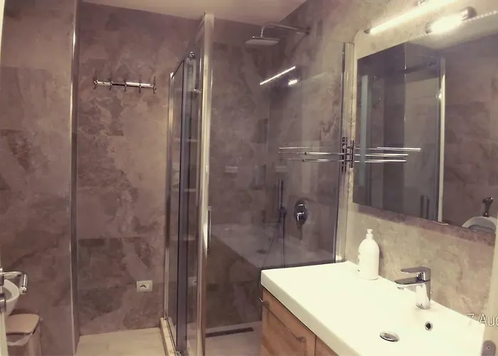 West Apartment Durres